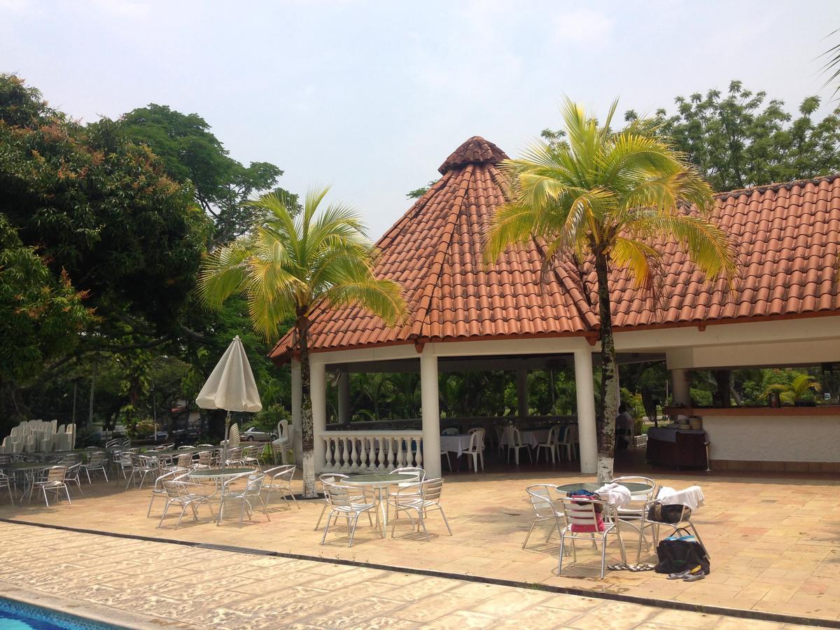 Club Campestre De Neiva Hotel Neiva  Exterior photo